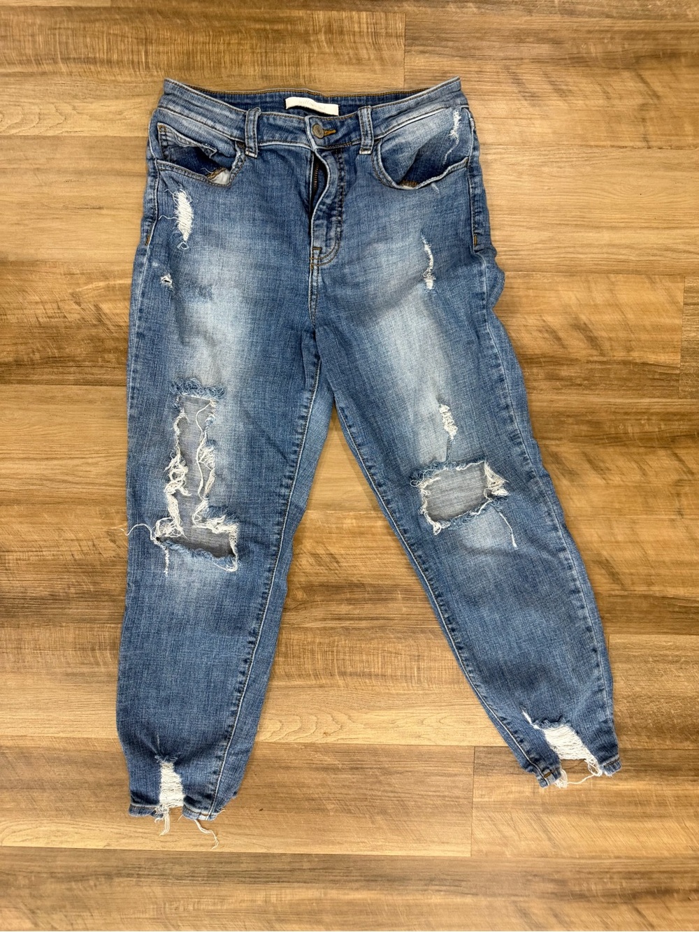 Women's Distressed Boyfriend Jeans in Blue - Relaxed Fit